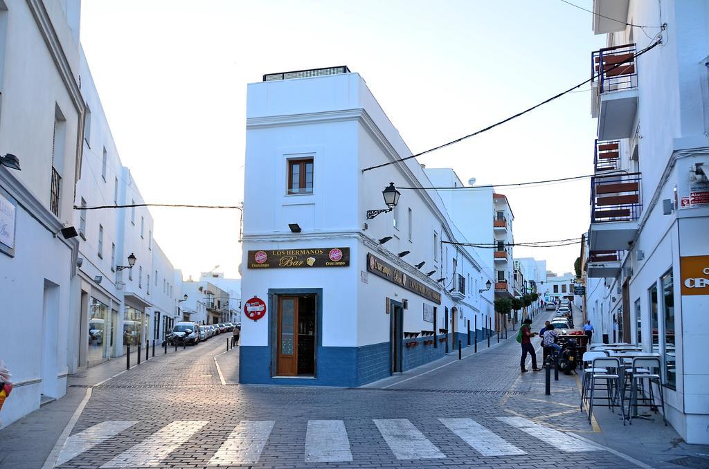Hostal La Fonda โกนิล เด ลาฟรอนเตรา ภายนอก รูปภาพ